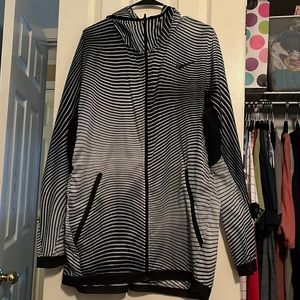 Mens Nike windbreaker jacket
